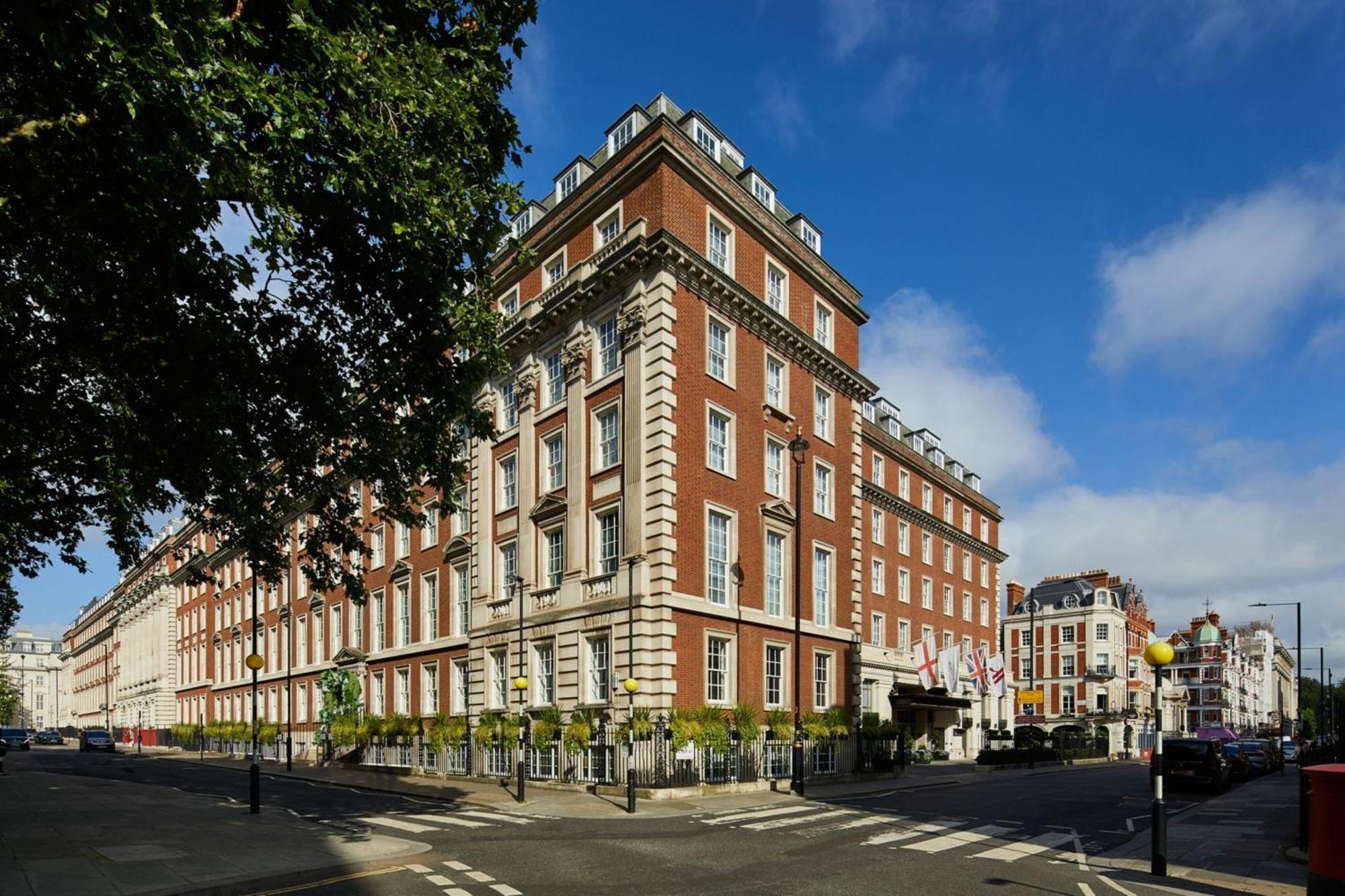 London Marriott Hotel Grosvenor Square Exterior photo